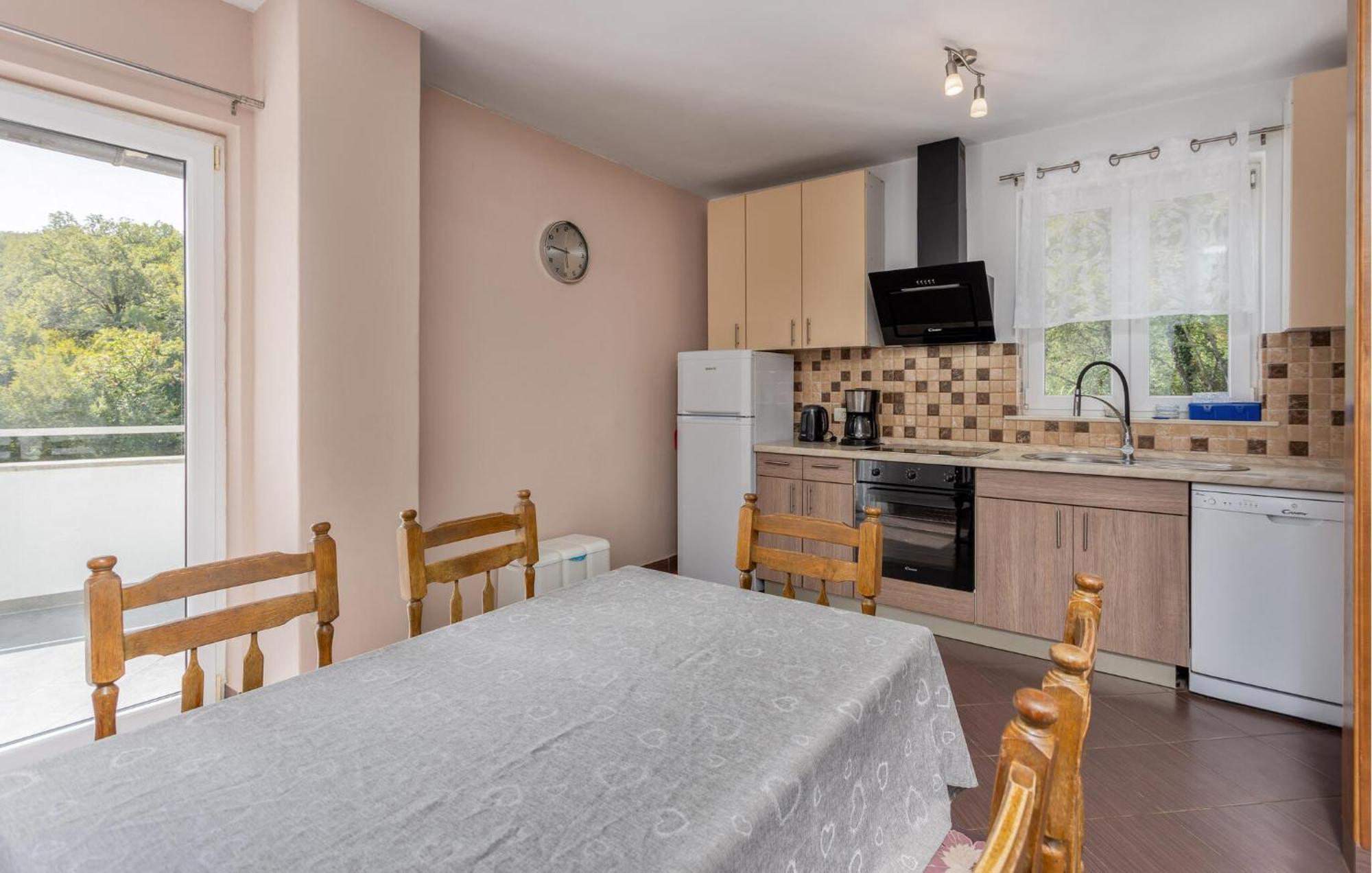 Lovely Apartment In Brsec With House Sea View 외부 사진